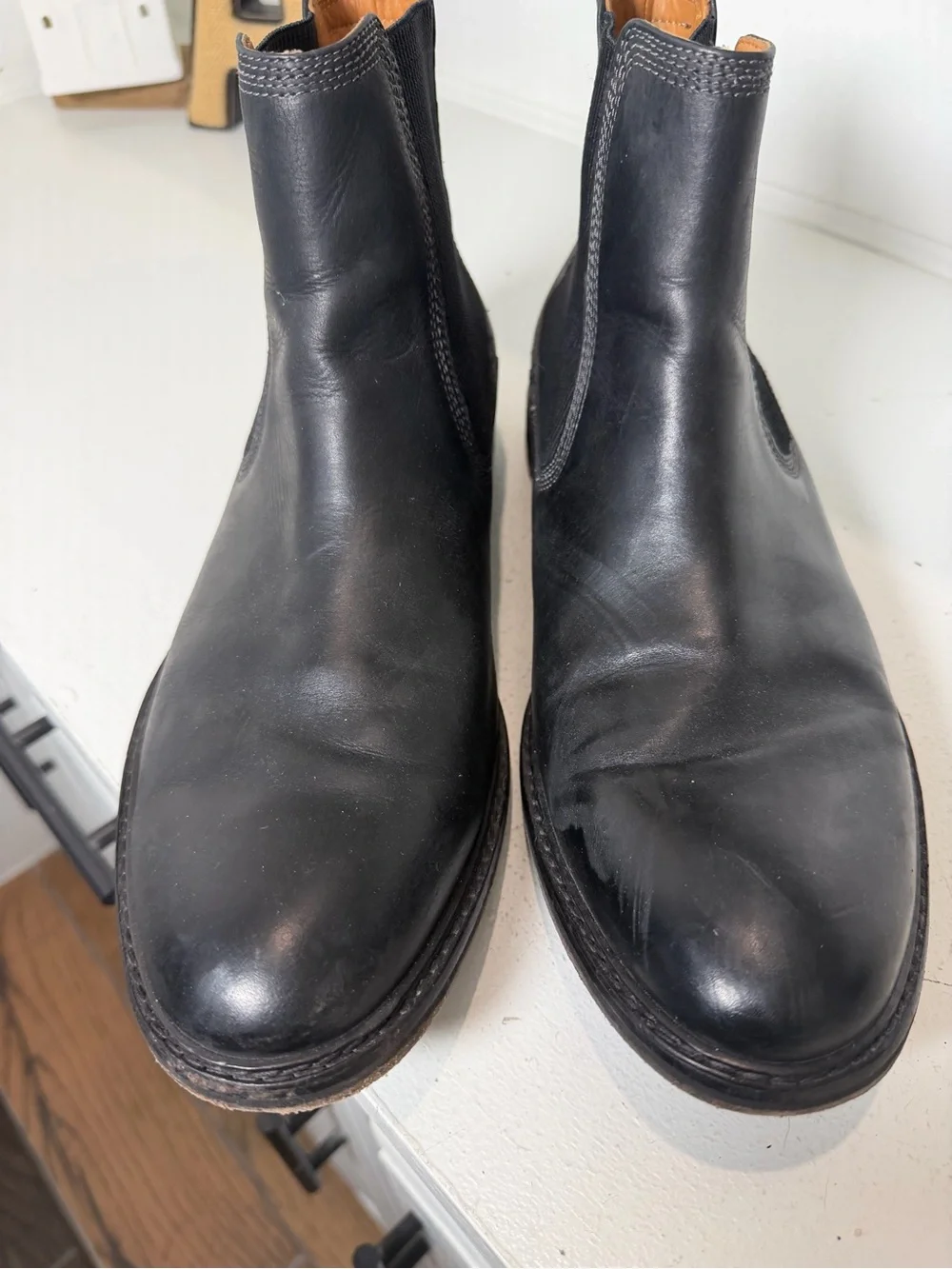 G.H. Bass Chelsea Boots Men's 12 Black Leather Ankle Slip On Dress Boots
